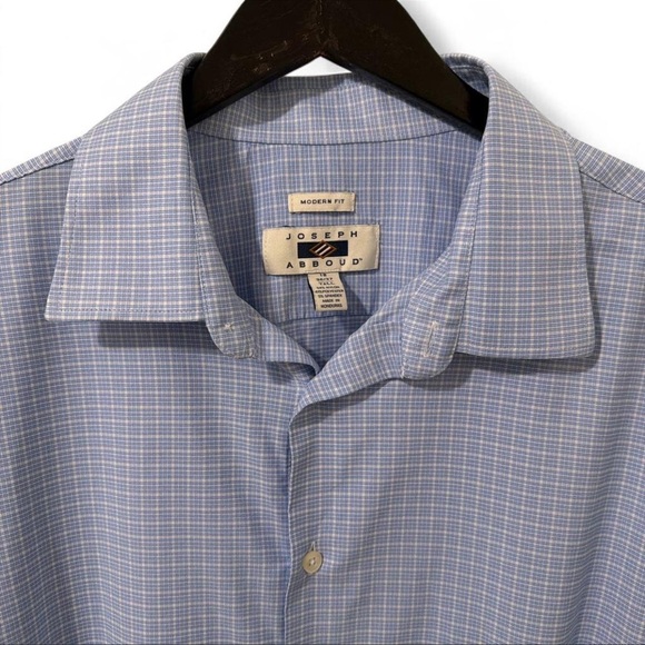 Joseph Abboud Light Blue Checkered Button Down Shirt - Picture 4 of 5